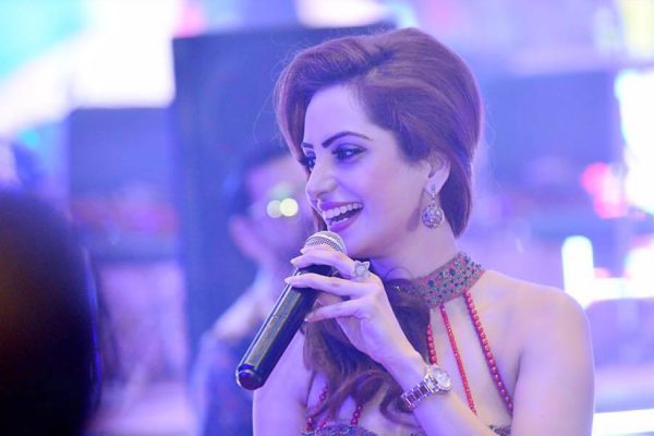 female anchors in hyderabad